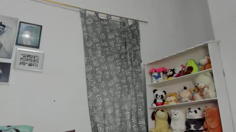 M E G A N online show from 02.09.26