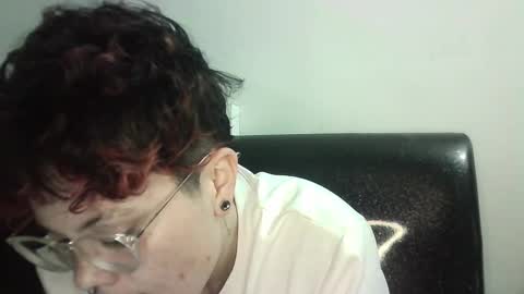 Megan and sophi online show from 02.17.25