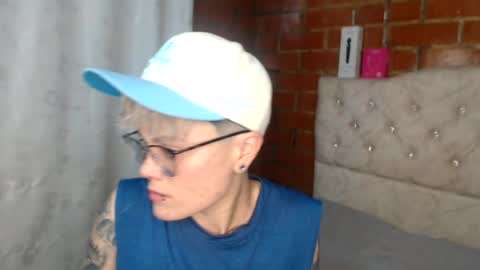 Megan and sophi online show from 07.18.26