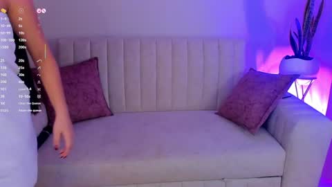 Snapshot of megan_cooper28 chatting on 06.17.26 MEGAN COOPER online show from 06.17.26