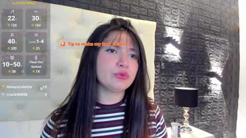     online show from 03.04.25