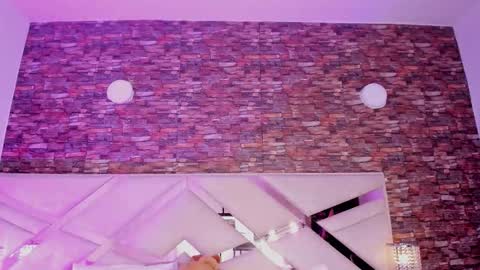     online show from 11.07.25