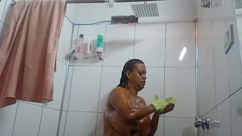 Snapshot of megan_greyxx chatting on 11.20.25 megan_greyxx online show from 11.20.25