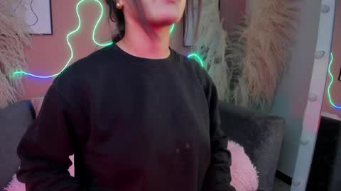     online show from 01.21.25