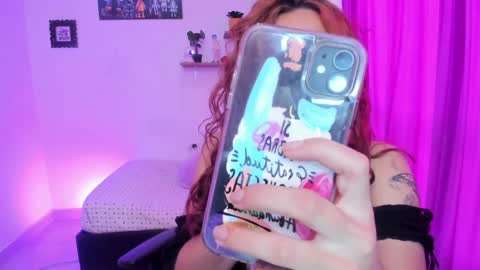                 Laura                 online show from 02.04.25