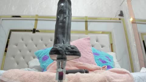 megan online show from 11.10.25