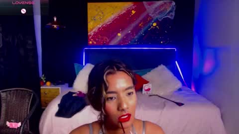 M E G A N   online show from 12.21.24