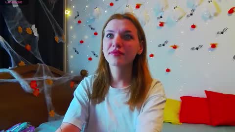 megancat333 online show from 11.05.25