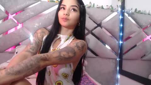 meganfox online show from 11.04.25