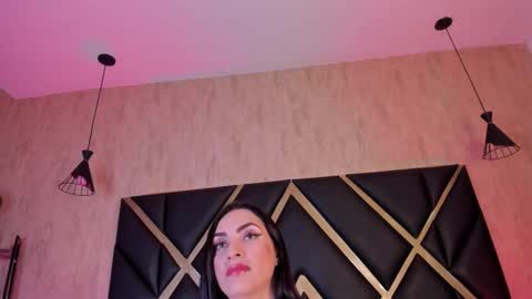 Megan Hofman online show from 09.16.25