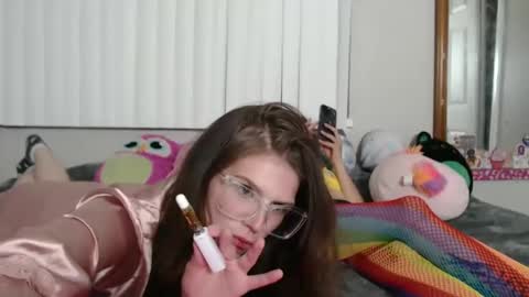 Megan online show from 09.14.25