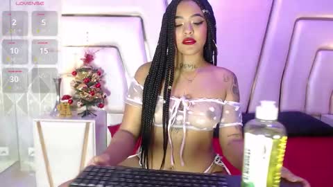 meganlarsson online show from 12.03.25