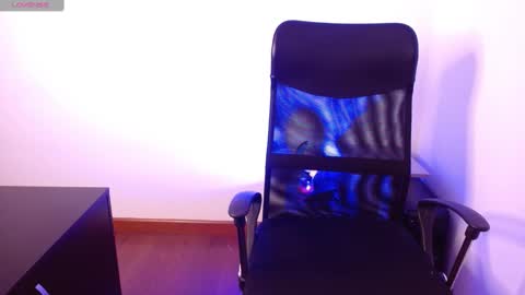 MEGAN online show from 02.14.25