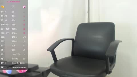 Snapshot of meganncole chatting on 01.28.25 i am megan seduce me and lets fulfill all our naughty thoughts boss. model indepent online show from 01.28.25