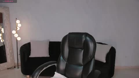 Snapshot of meganscottx chatting on 07.03.26 Megan online show from 07.03.26