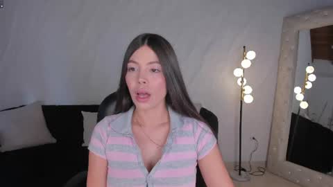 Snapshot of meganscottx chatting on 07.07.26 Megan online show from 07.07.26