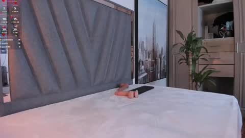 megansky18 online show from 01.21.25