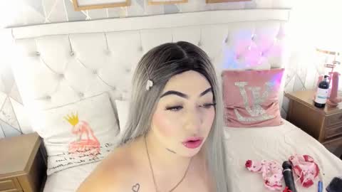 Megan online show from 09.14.25