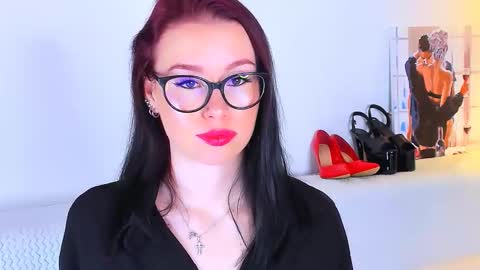 Snapshot of meganstones chatting on 10.27.25 Megan online show from 10.27.25