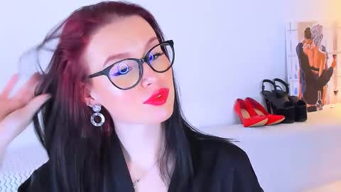 Snapshot of meganstones chatting on 11.07.25 Megan online show from 11.07.25