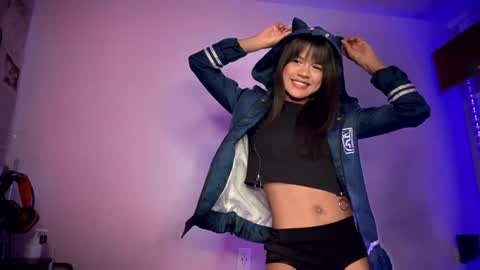 Megan online show from 01.26.25