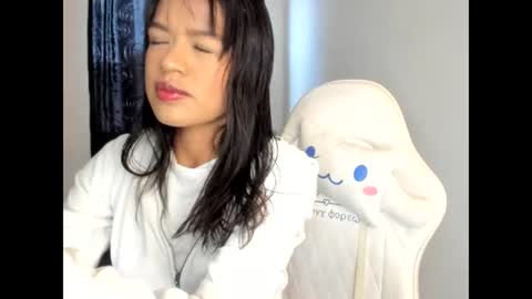 Megan online show from 06.19.26