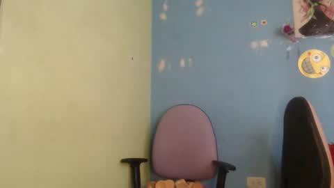 Snapshot of megara_love chatting on 12.04.24 megara_love online show from 12.04.24