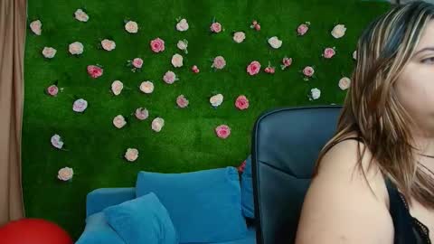 megatitts_ online show from 11.03.25