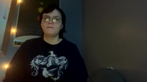 Megeggs online show from 12.01.25