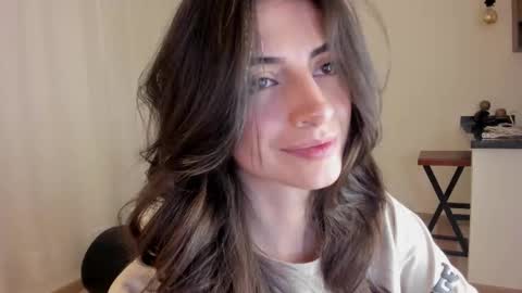 Snapshot of megga_bluee chatting on 09.23.25 megga_bluee online show from 09.23.25