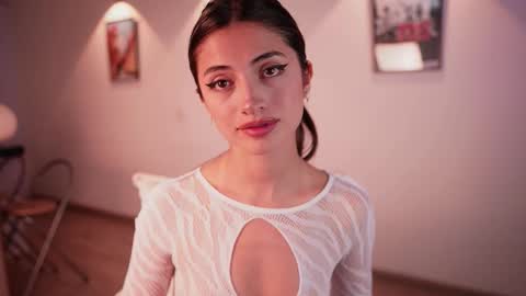 megga_bluee online show from 11.14.25