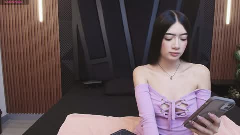 MEGGAN LUXX online show from 04.02.26