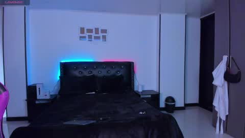 meghan_as online show from 02.15.25