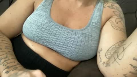 Snapshot of meghannnwesttt chatting on 07.06.26 MeghannWest online show from 07.06.26