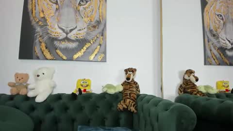 megpalmer online show from 11.27.25