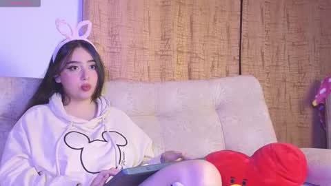 Megumi online show from 11.13.25