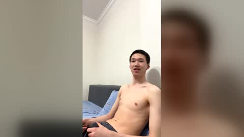 Snapshot of meirow00 chatting on 02.22.26 meirow00 online show from 02.22.26