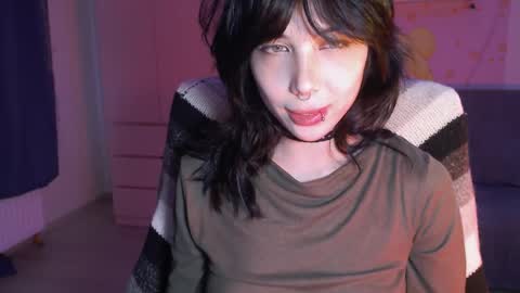 Snapshot of meitenshi chatting on 10.23.25 mori3 online show from 10.23.25