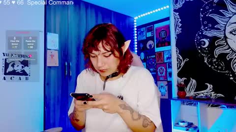 Melissa  -  -  Please help me to reach 100 thumbs up online show from 01.03.25