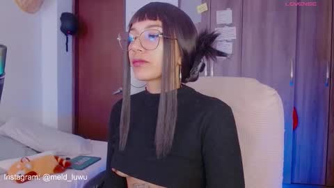 Melissa  -  -  Please help me to reach 100 thumbs up online show from 02.10.26