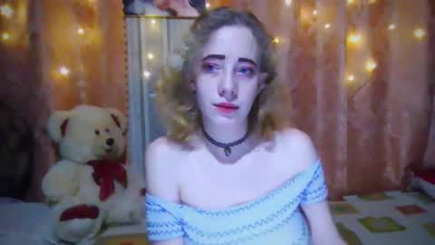 Snapshot of mel_mellie chatting on 12.29.24 Mel Mellie online show from 12.29.24