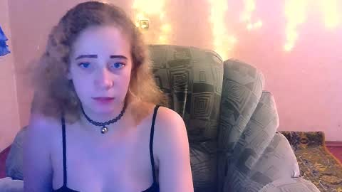 Snapshot of mel_mellie chatting on 01.18.25 Mel Mellie online show from 01.18.25