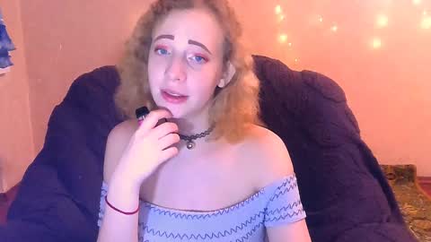 Snapshot of mel_mellie chatting on 01.20.25 Mel Mellie online show from 01.20.25