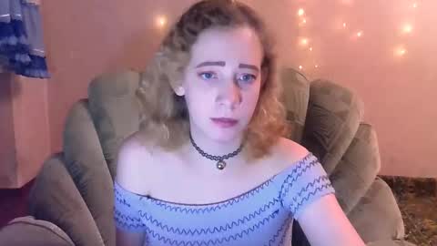 Snapshot of mel_mellie chatting on 02.04.25 Mel Mellie online show from 02.04.25