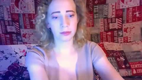 Snapshot of mel_mellie chatting on 02.26.25 Mel Mellie online show from 02.26.25