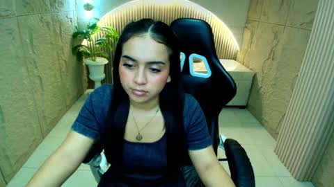 Mel  online show from 04.16.26