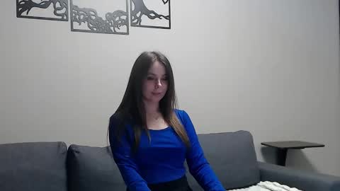 Snapshot of meladams chatting on 01.27.25 meladams online show from 01.27.25