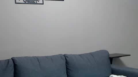 Snapshot of meladams chatting on 02.26.25 meladams online show from 02.26.25