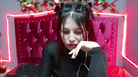 melani_cute01 online show from 01.25.25