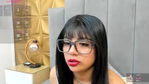 Snapshot of melani_dream chatting on 06.17.26 Melani online show from 06.17.26